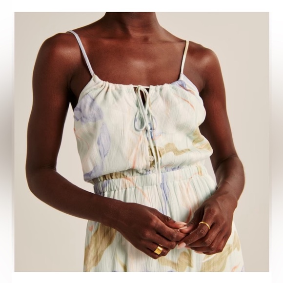 A&F - Easy Waist Midaxi Dress - Picture 3 of 7